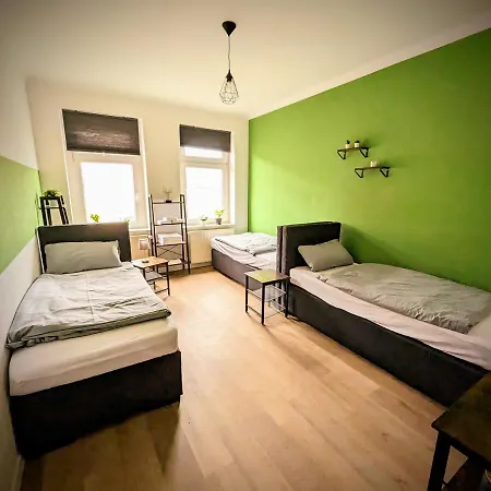 Sali Homes/moritz Apartment/5personen/modern/mit Kuche Und Balkon * Markranstädt